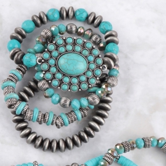 1 LEFT! Turquoise Concho Stretch Bracelet Set - Picture 2 of 2